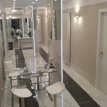 Centro Luxury Ii Deluxe 홈스테이 *
