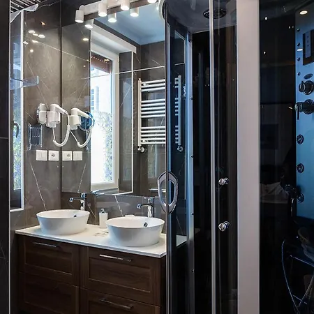 Centro Luxury Ii Deluxe Quarto em Acomodações Particulares