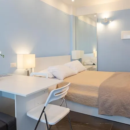 Centro Luxury Ii Deluxe Privatunterkunft *