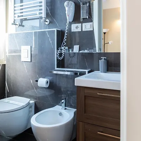 Centro Luxury Ii Deluxe